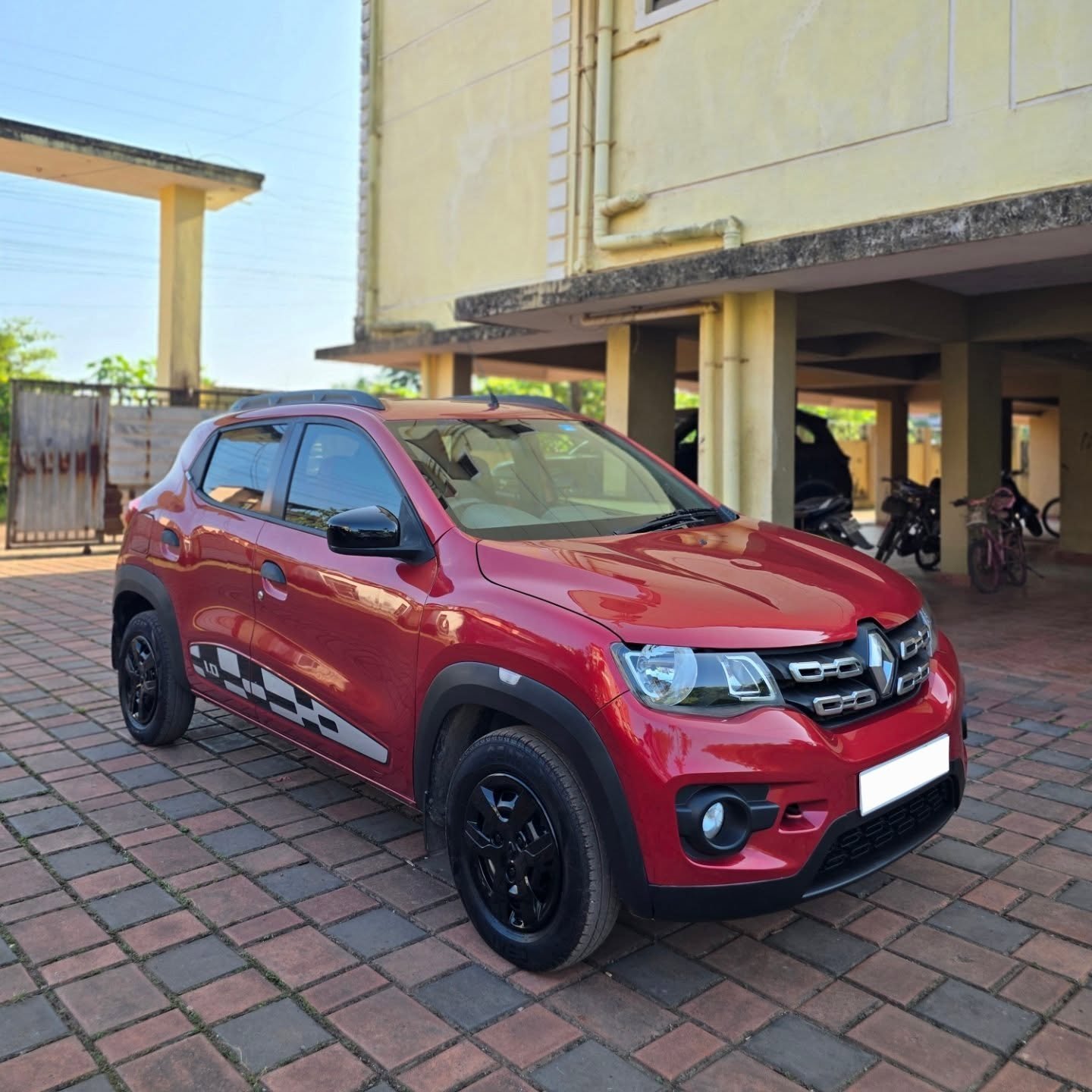 Renault Kwid RXT 1.0