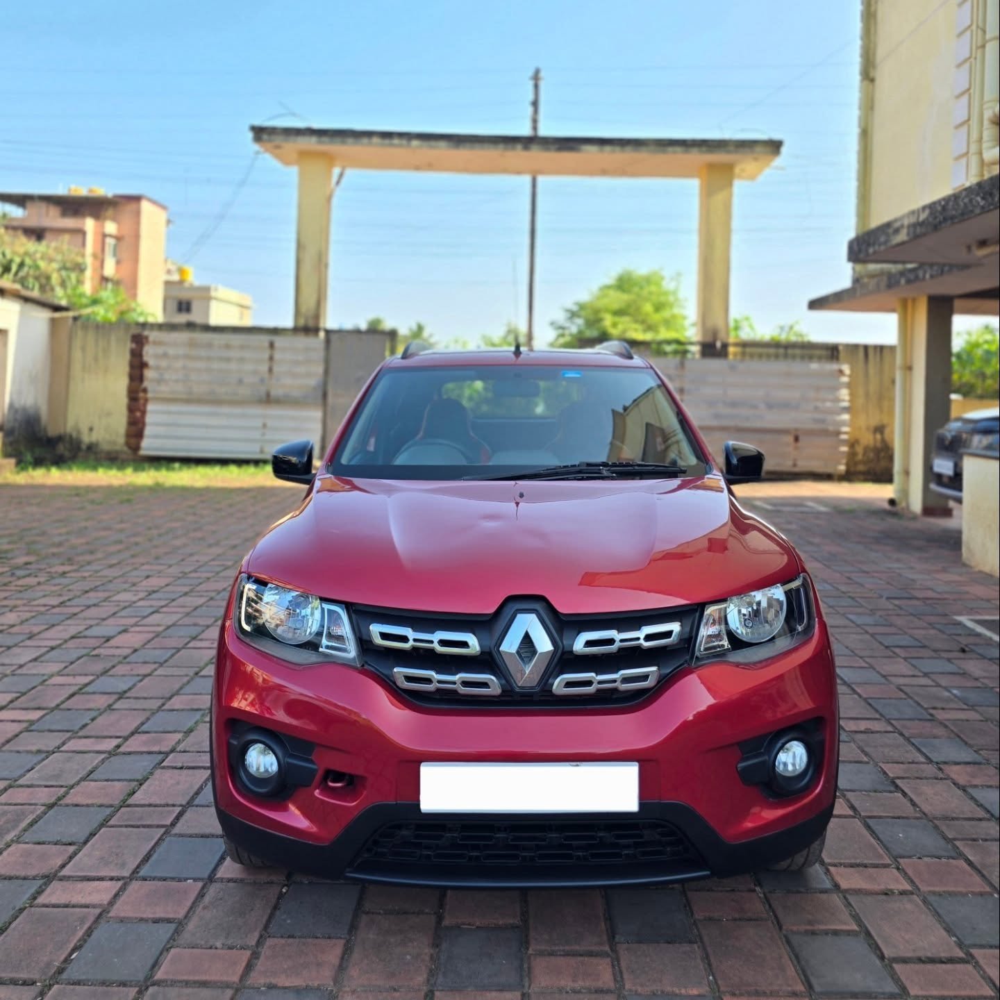 Renault Kwid RXT 1.0